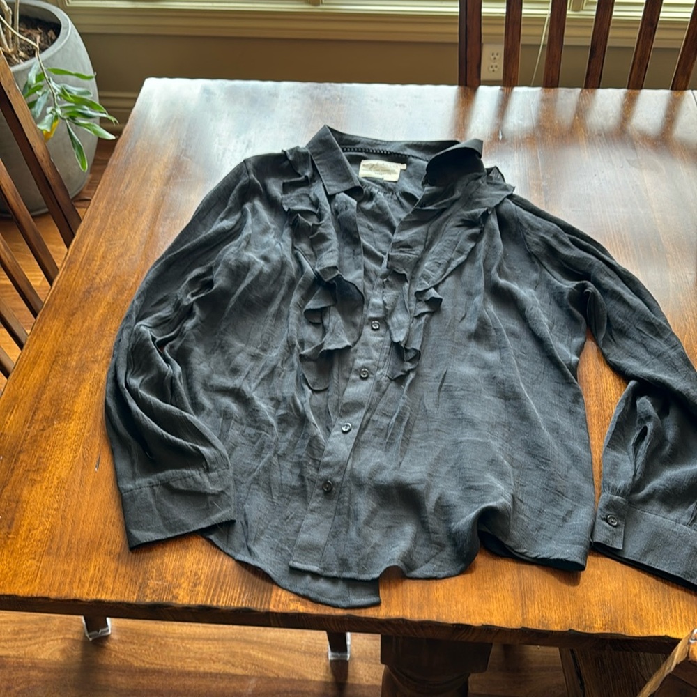 Evy’s tree Savannah blouse euc